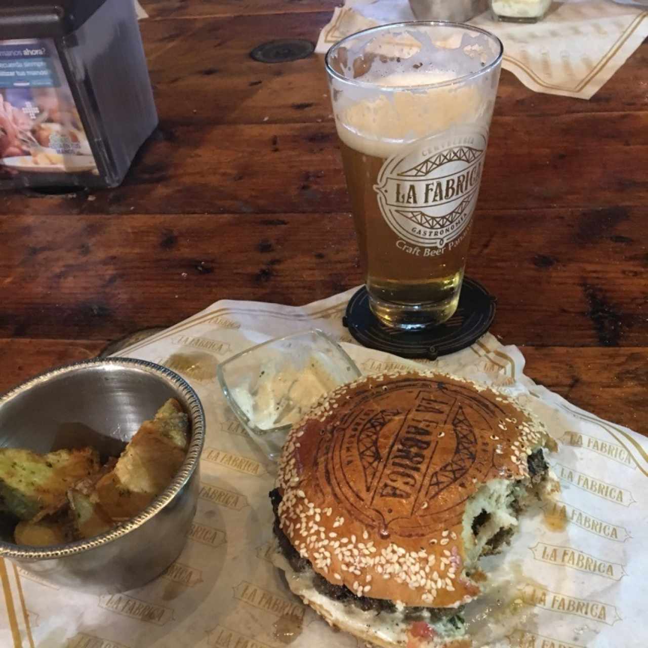 Hamburguesas - La Fábrica cerveza La Fula