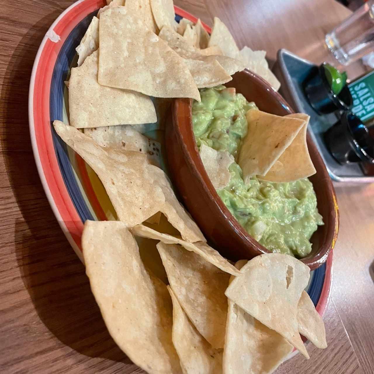 Guacamole de la casa