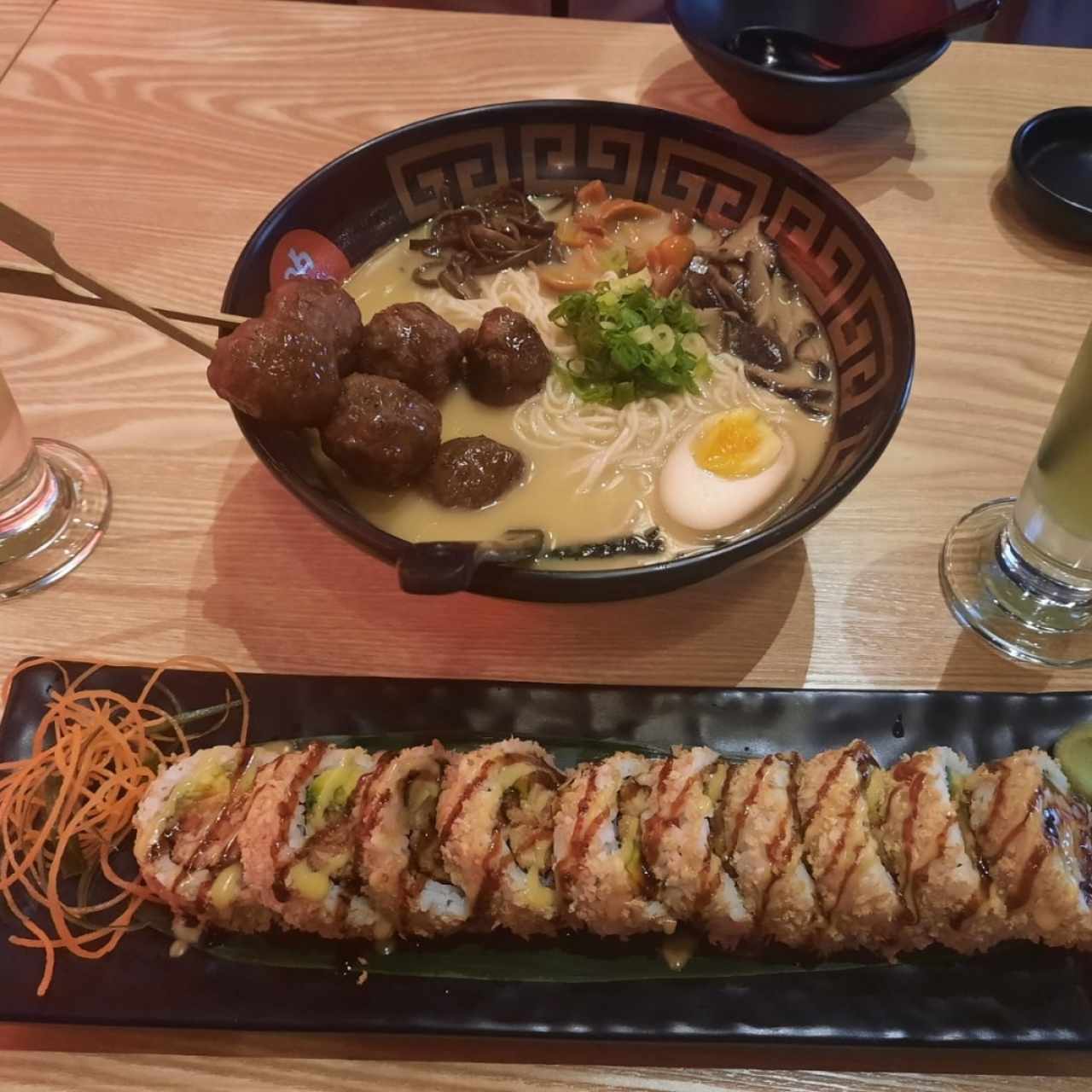 ramen y sushi