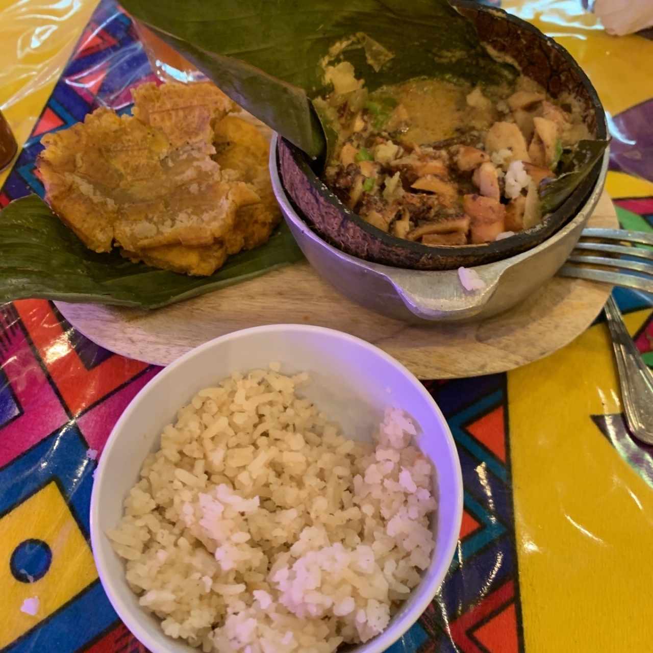 Pulpo a la Caribeña con arroz con coco