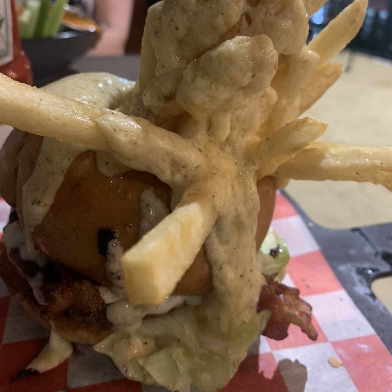 Messy burger 