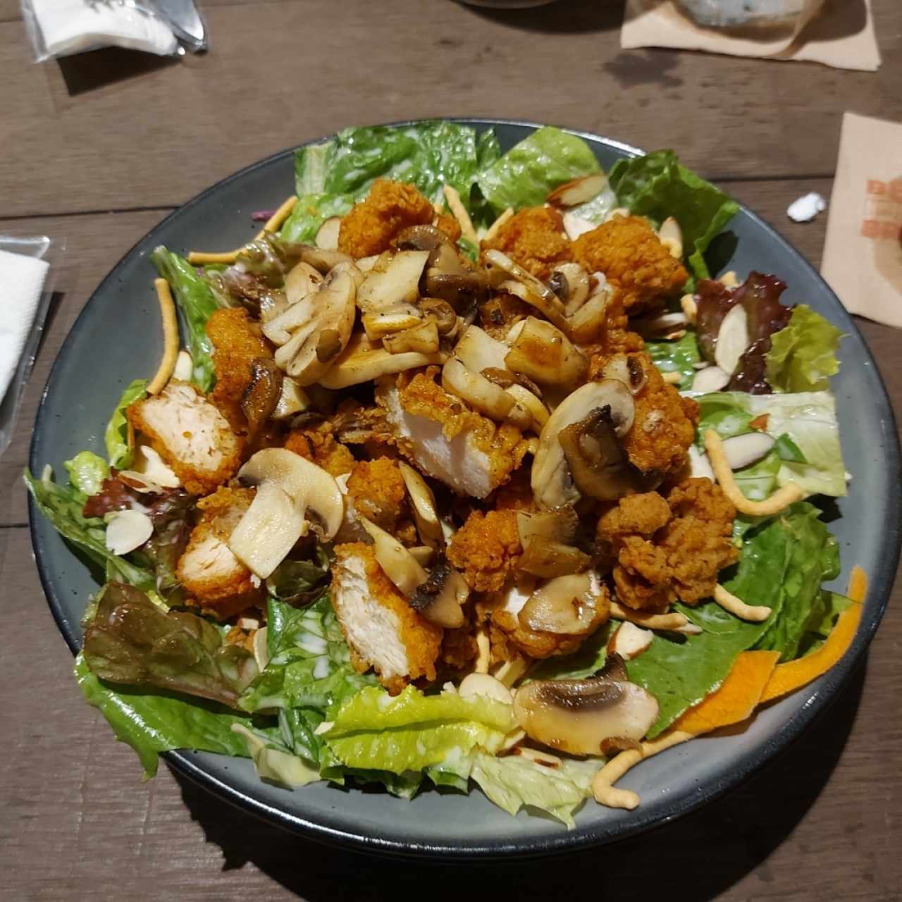 Ensaladas - Oriental Chicken Salad con Hongos Salteados