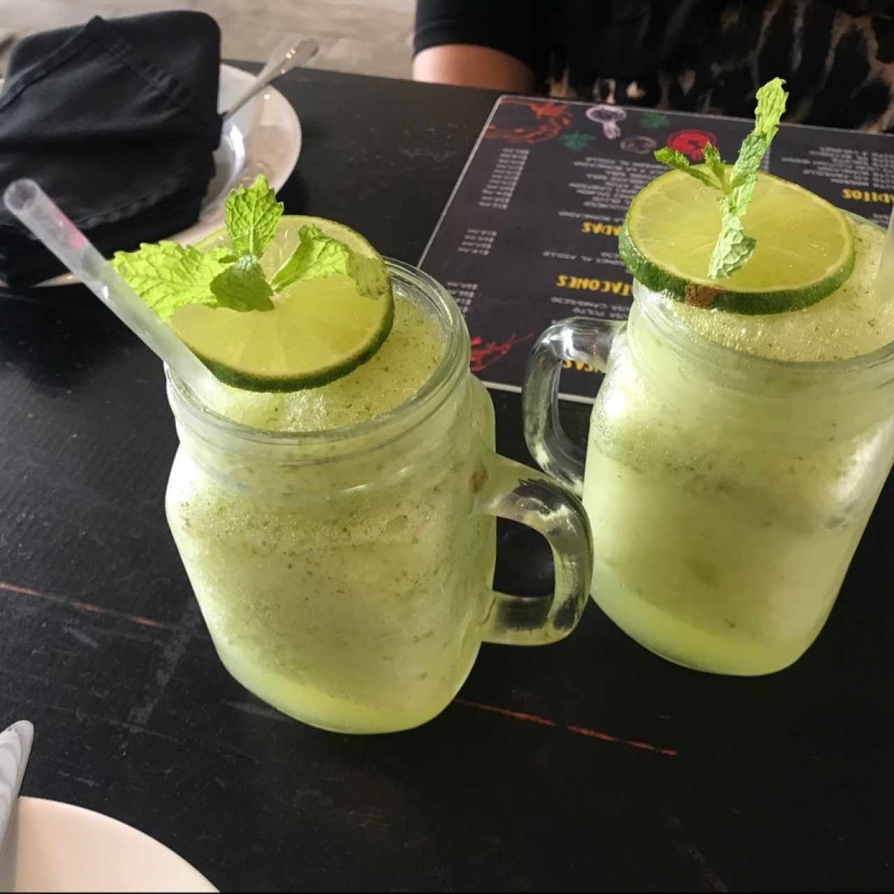 Limonada con Hierba Buena