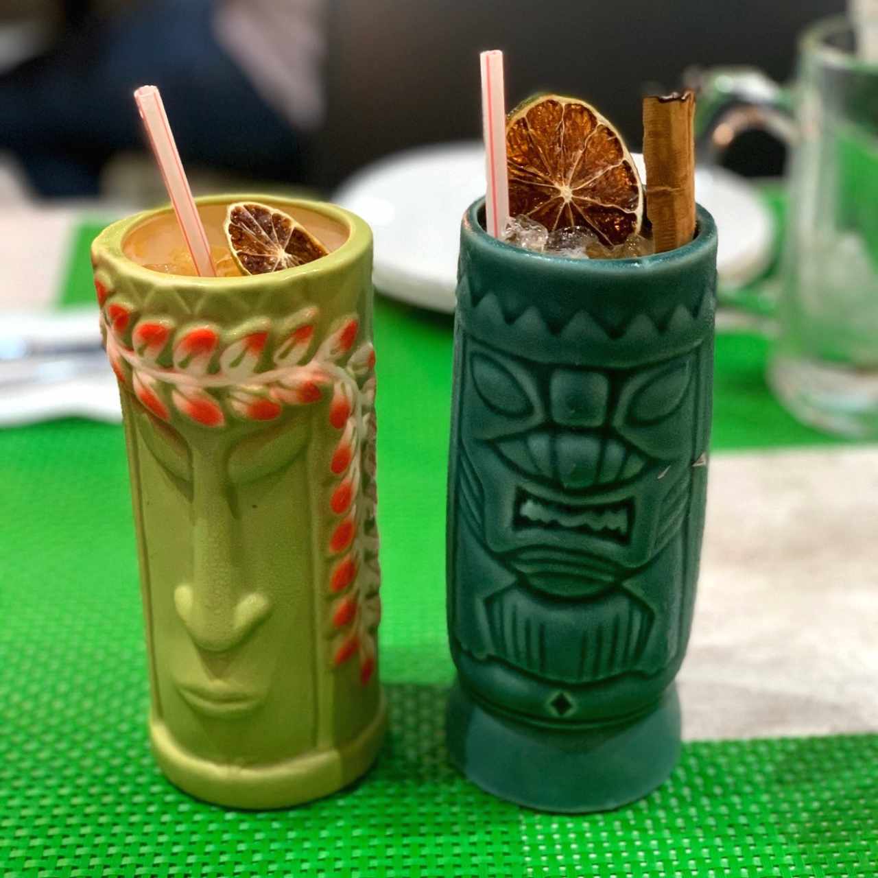 trago Piky y trago amor en llama