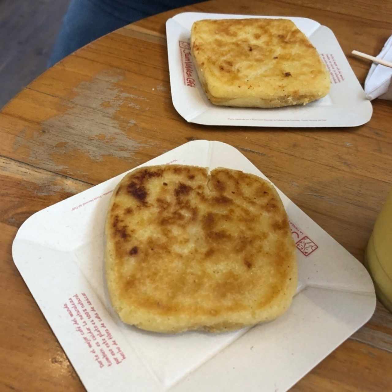 Arepas de pollo