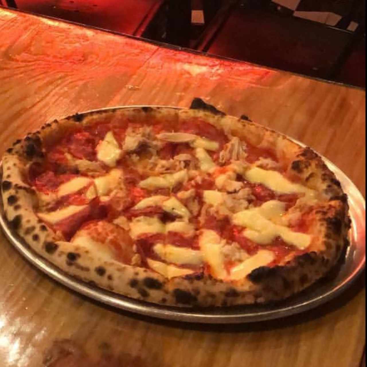 pizza con mozzarella fresca 