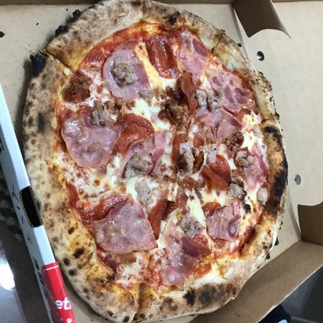 pizza “la bestia”