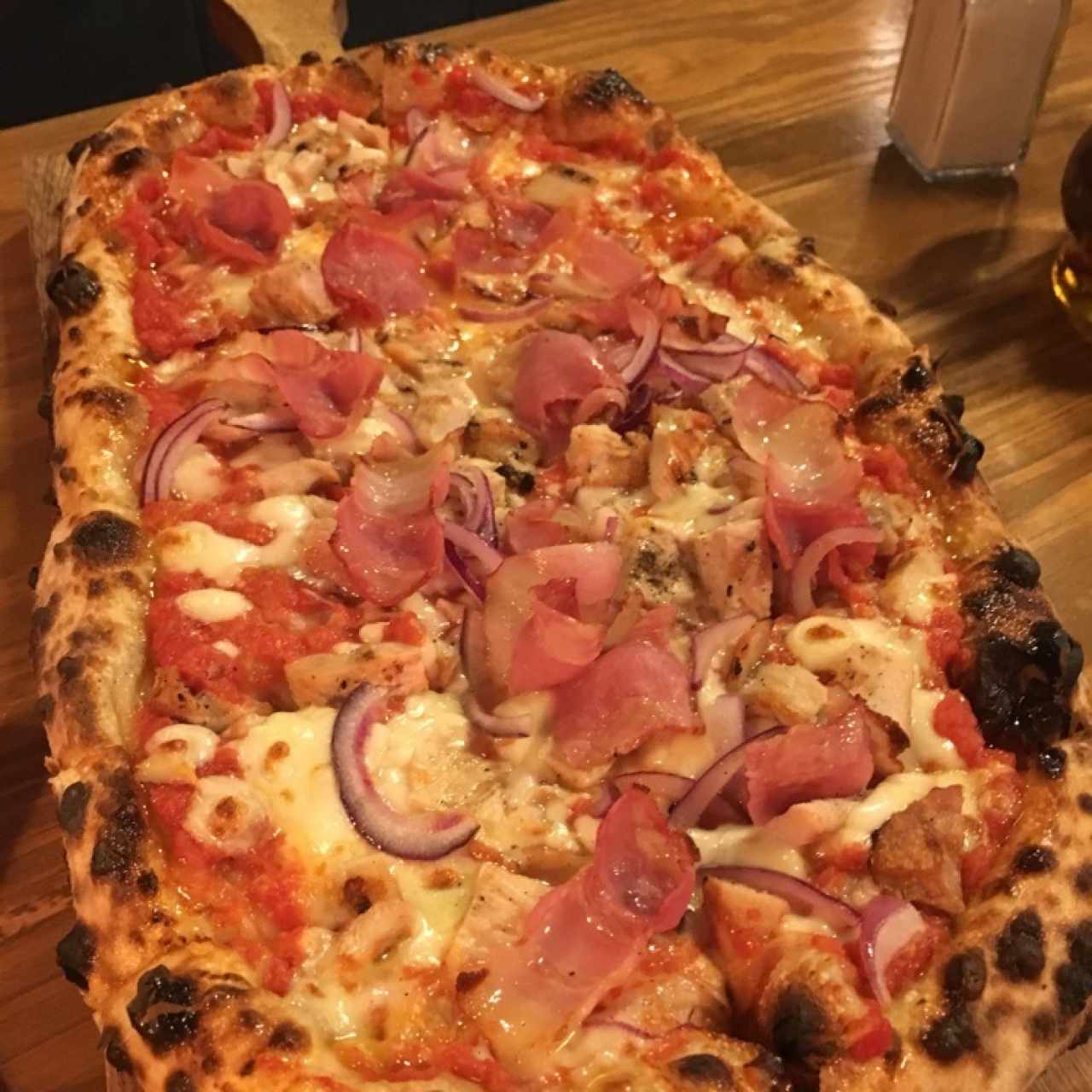 pizza con pollo y bacon 