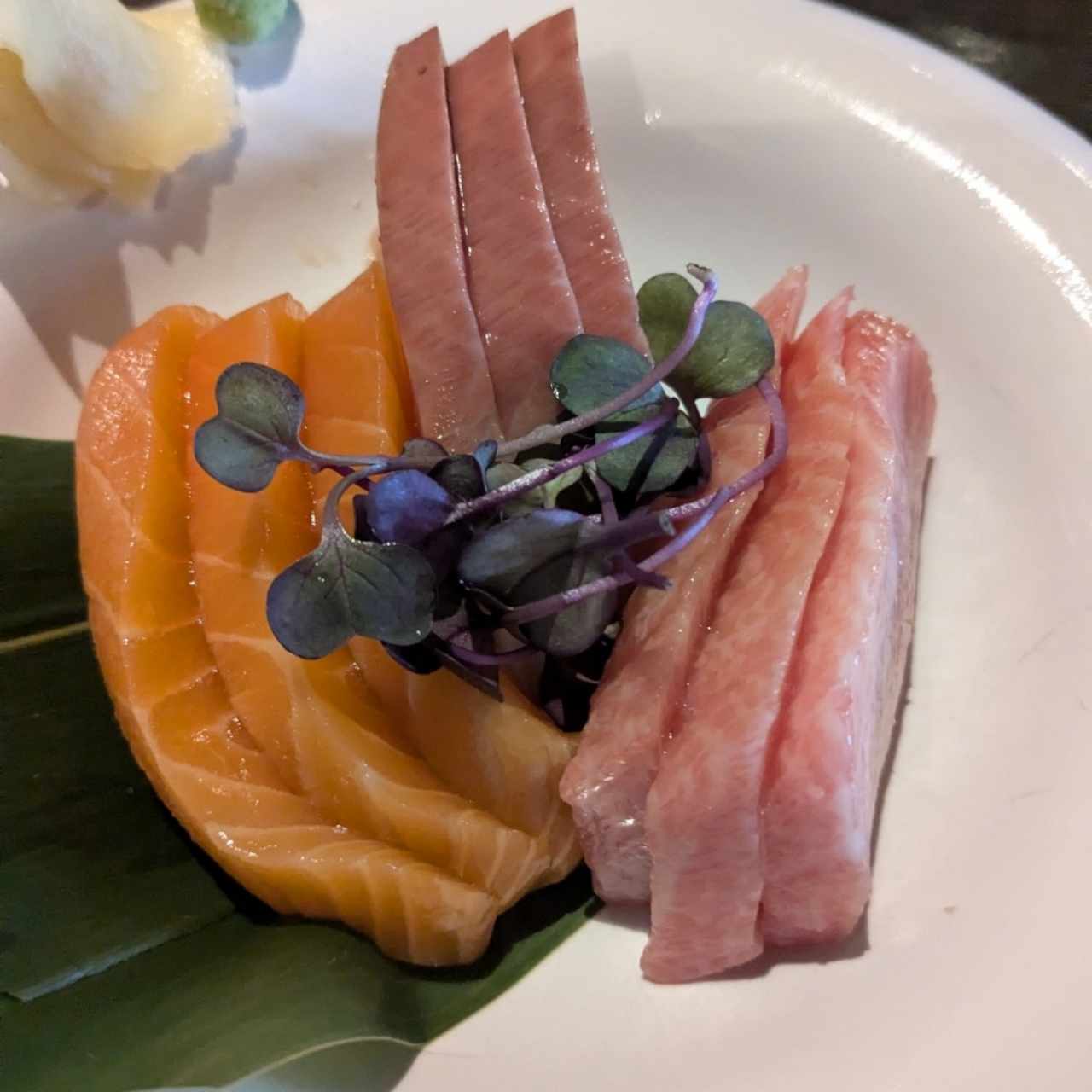 ENTRIES - SASHIMI MIXTO