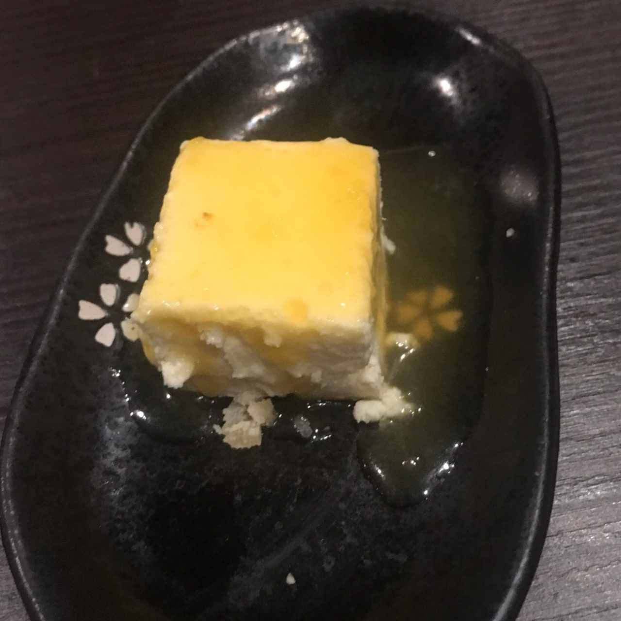 DESERTS - MAGURO CHEESECAKE