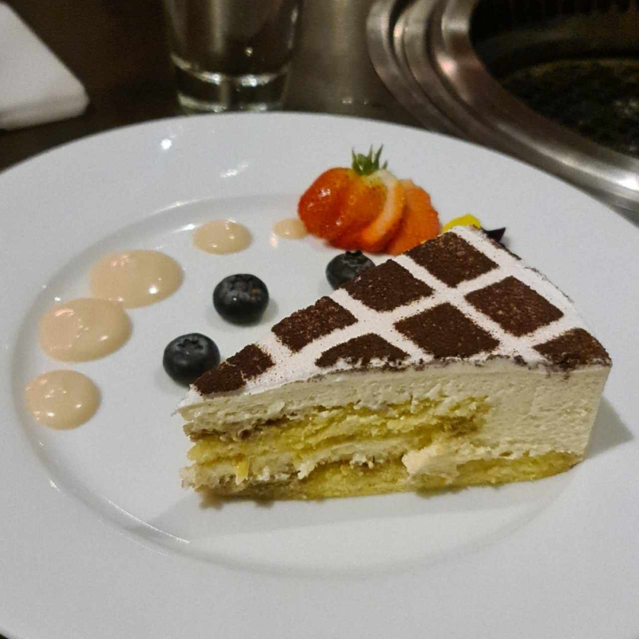 DESERTS - MAGURO TIRAMISU