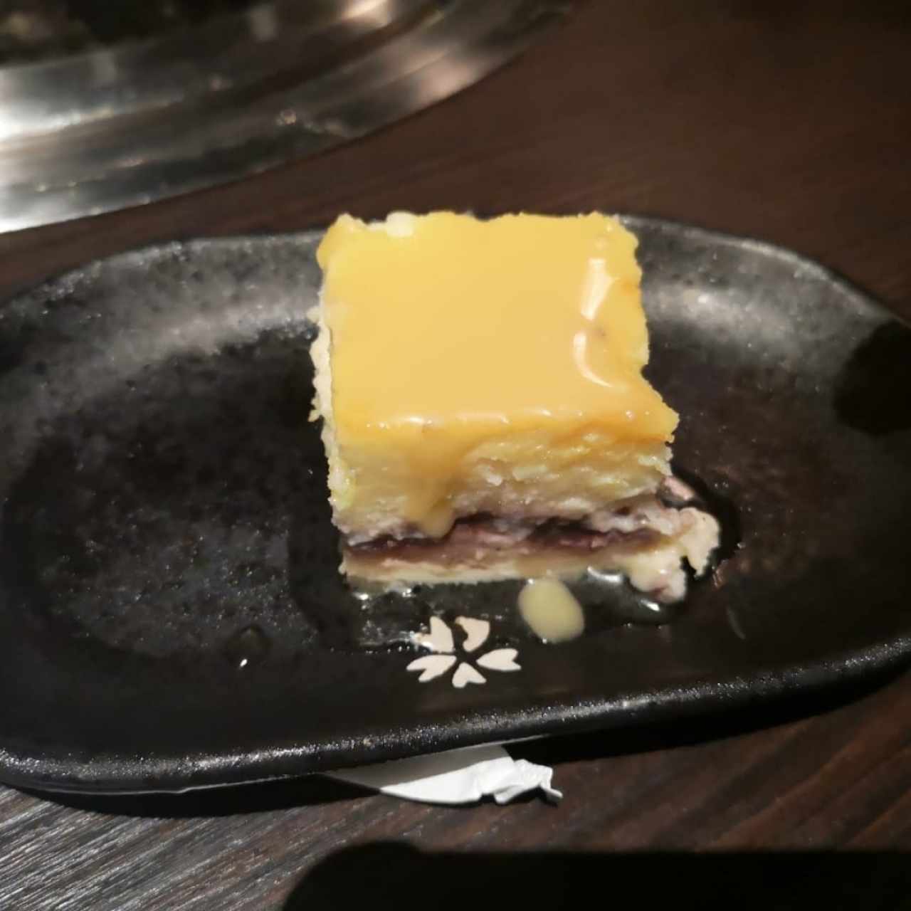 DESERTS - MAGURO CHEESECAKE