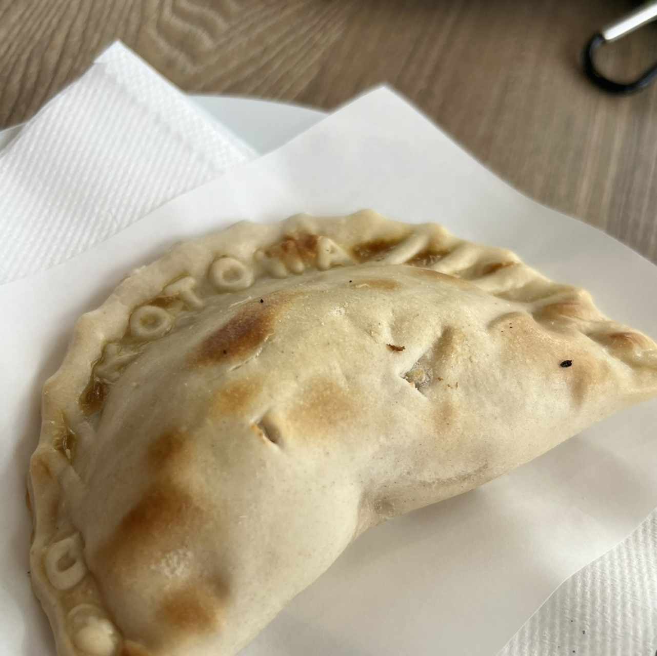 PASTELERÍA SALADA - Empanada 4 quesos