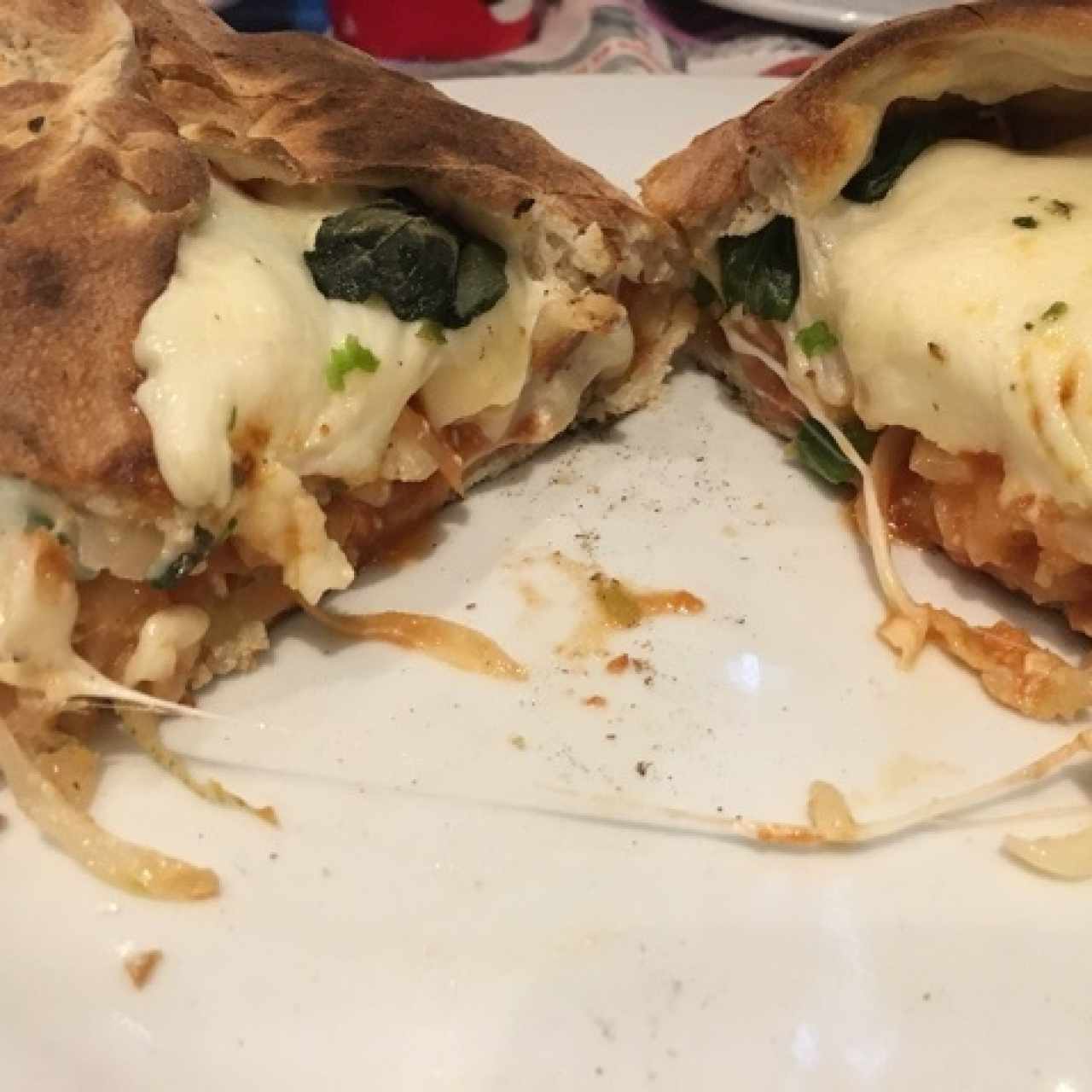 calzone mediterraneo