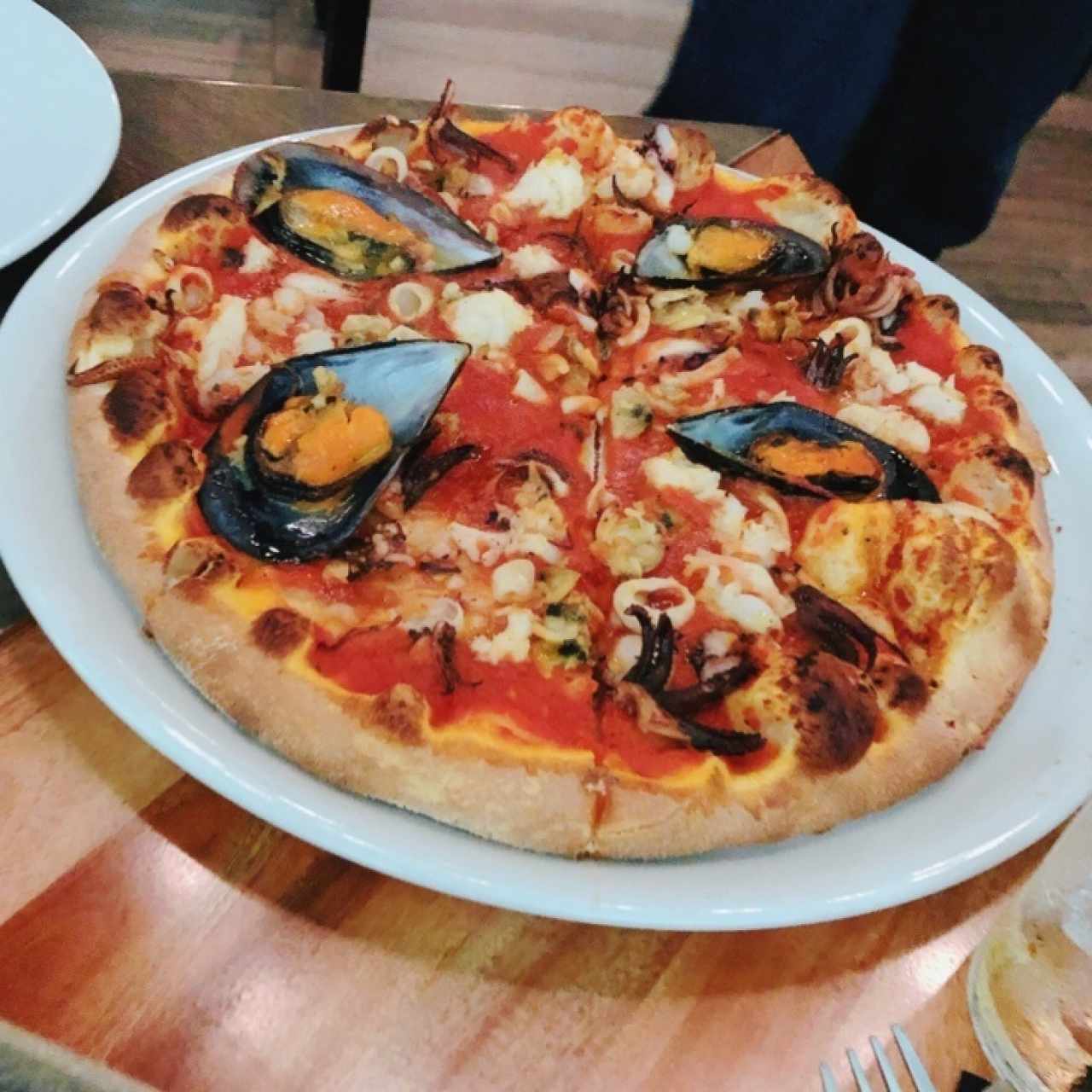 Adriatica - Pizza con mariscos, la preferida de mi Esposo