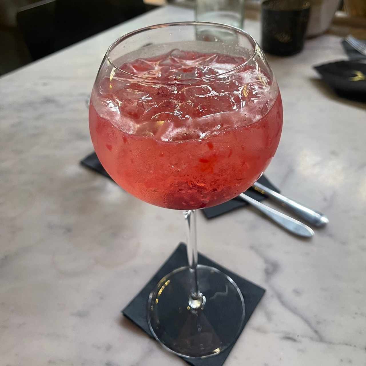 Gin Frutos rojos