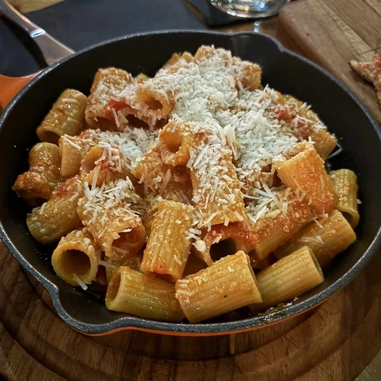 Mezzi Rigatoni alla Zozzona