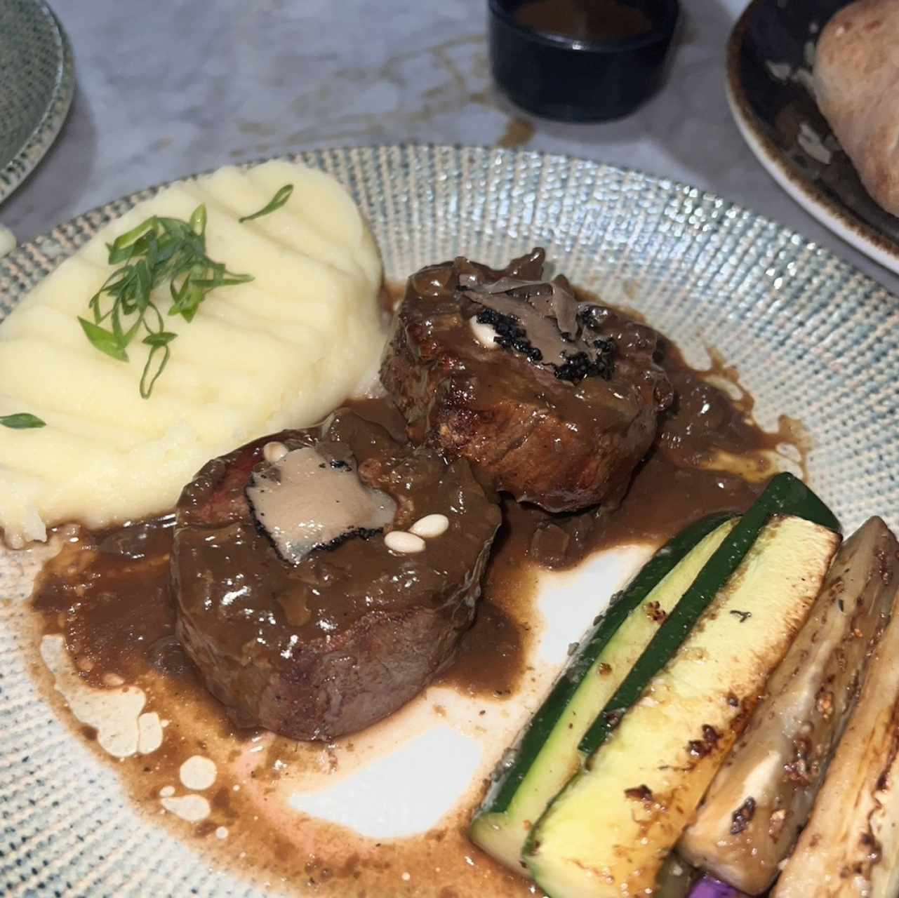 Filetto di Manzu al Boletus ,Tartufo Epinoli