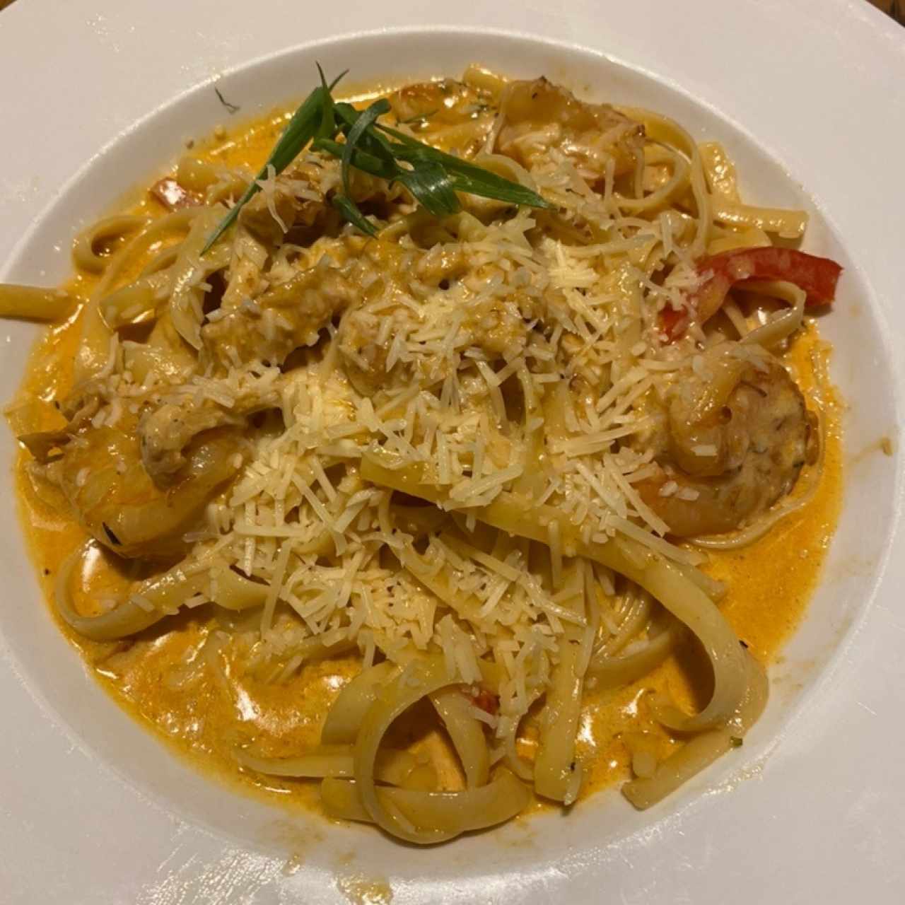 Shrimp ane chicken cajun pasta