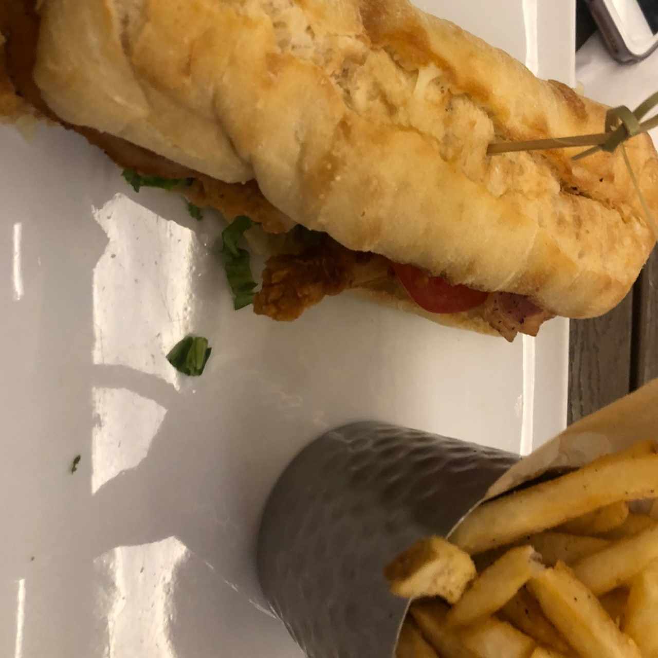 sandwich BTL de pollo 