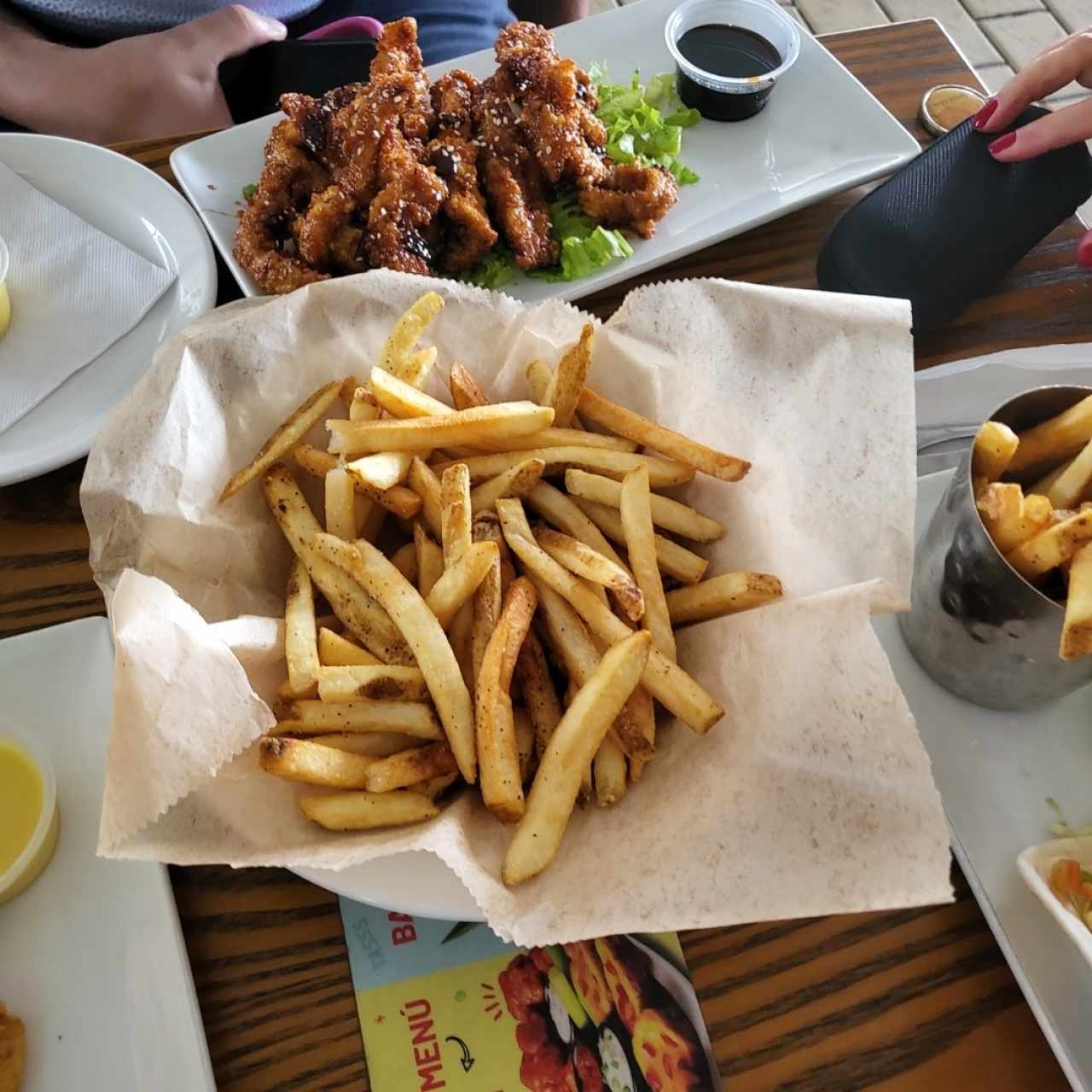 FRIDAYS SIGNATURE WHISKEY-GLAZED SESAME CHICKEN STRIPS