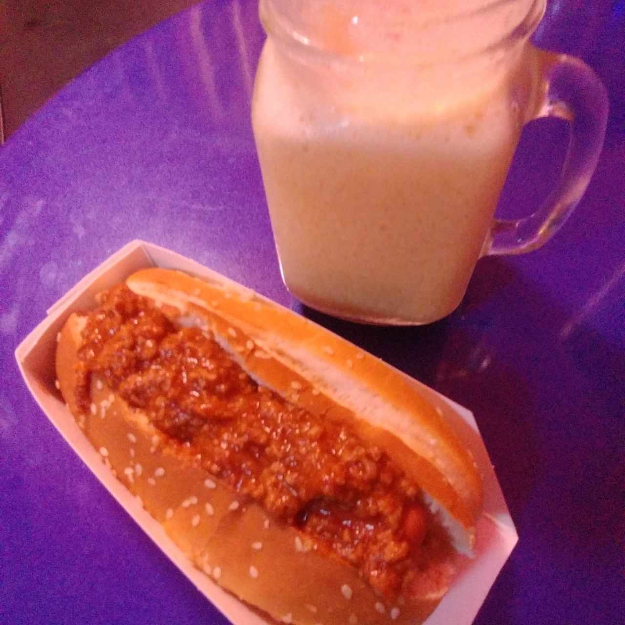 Hot Dog + Granizado de Maracuya
