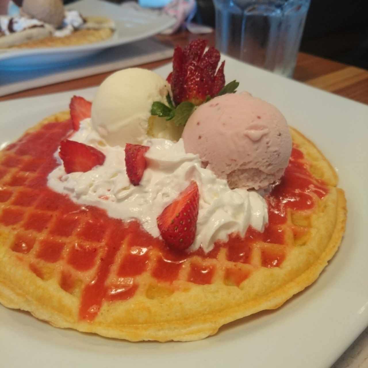 waffle con fresas 