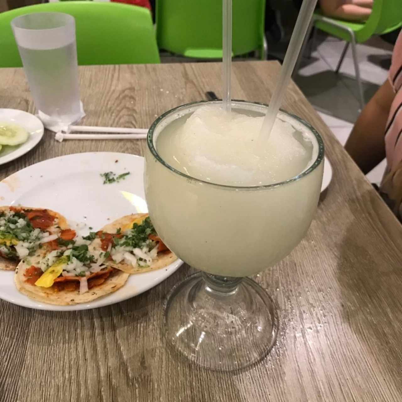 Tacos al Pastor y Limonada