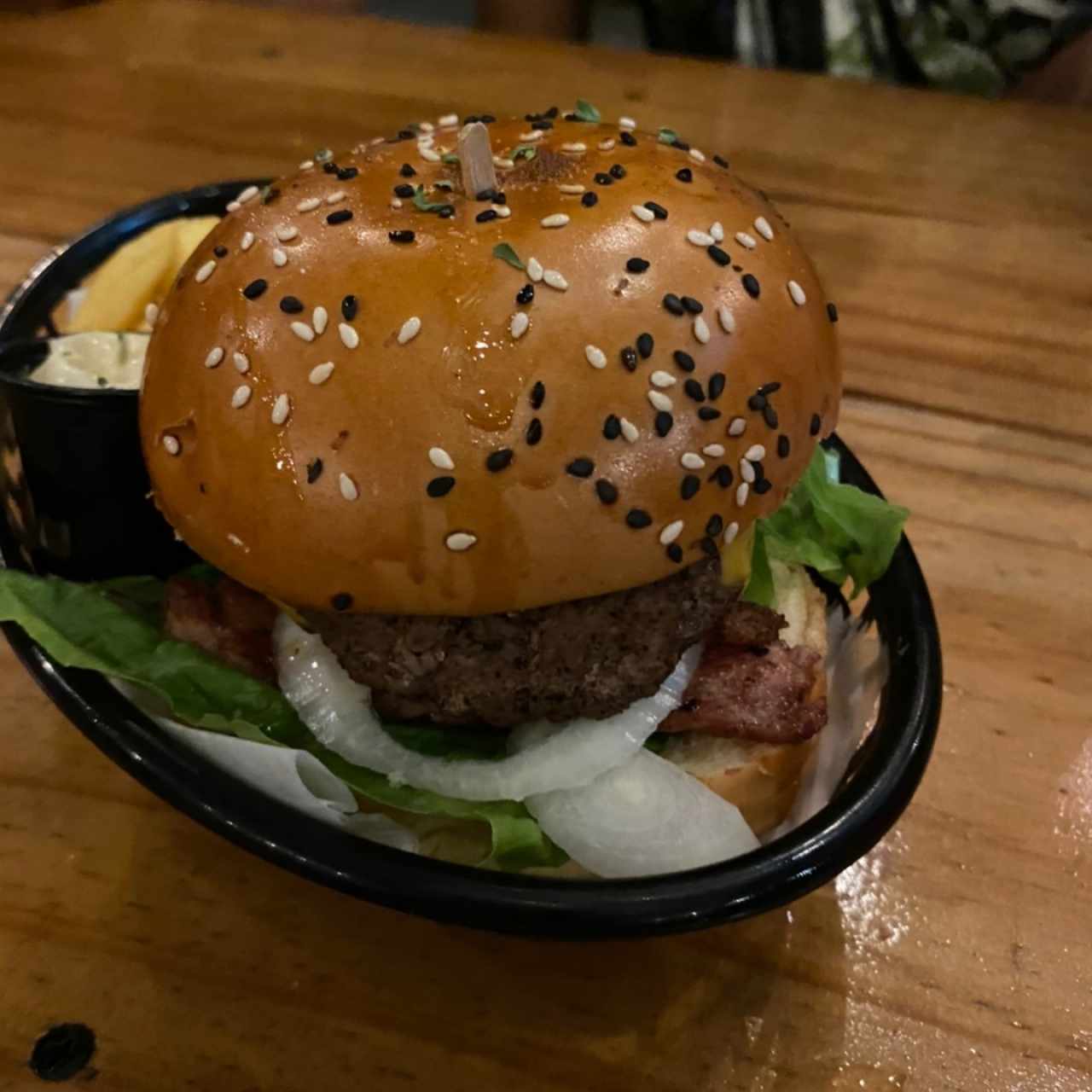 Pallet burger