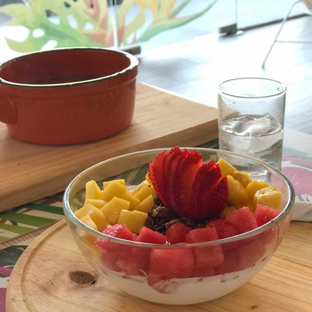 Bowl De Frutas Tropical y Sopa de Zapallo ❤️
