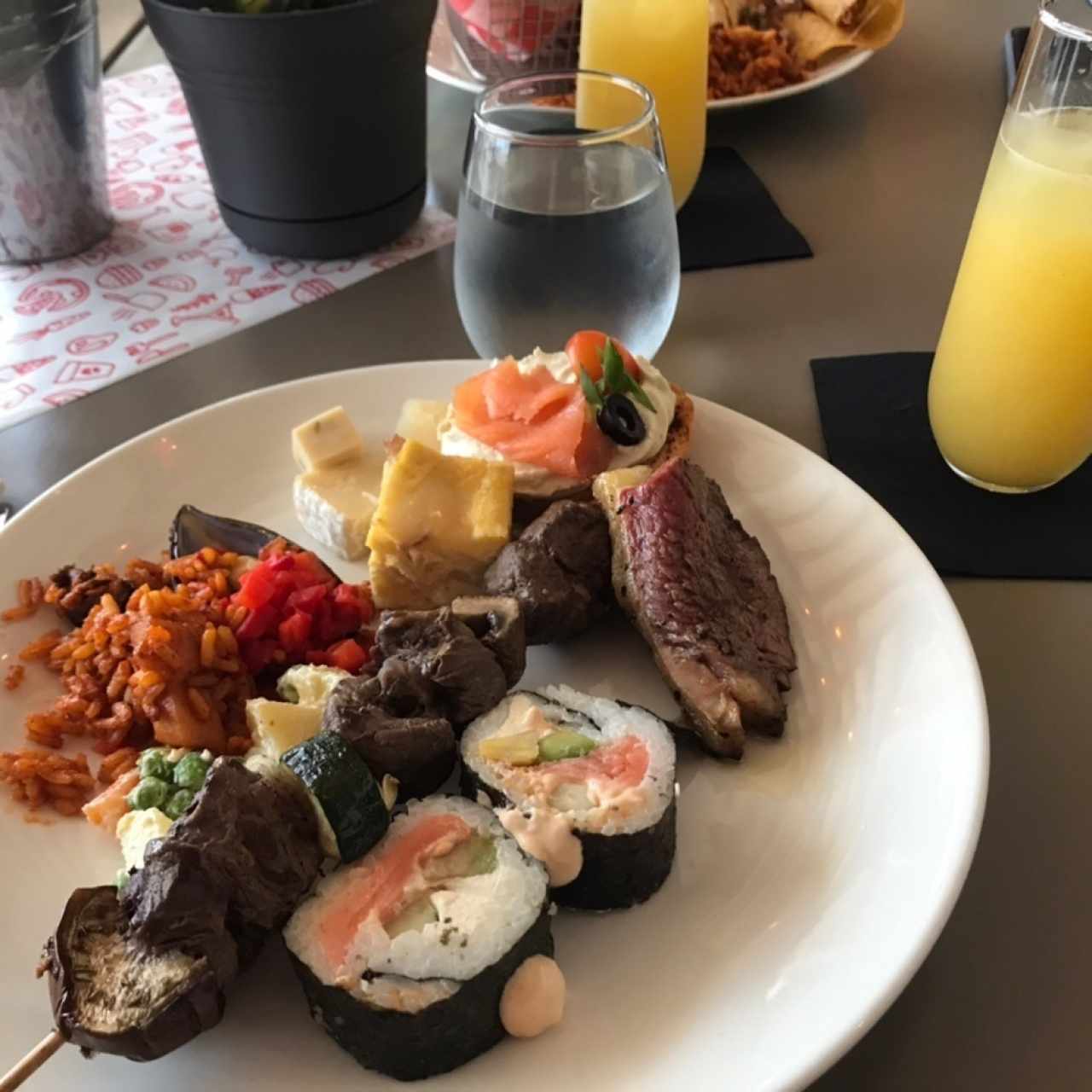 Brunch + mimosas