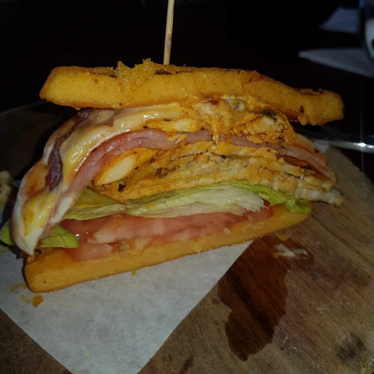 Sandwich de combinación en tortilla