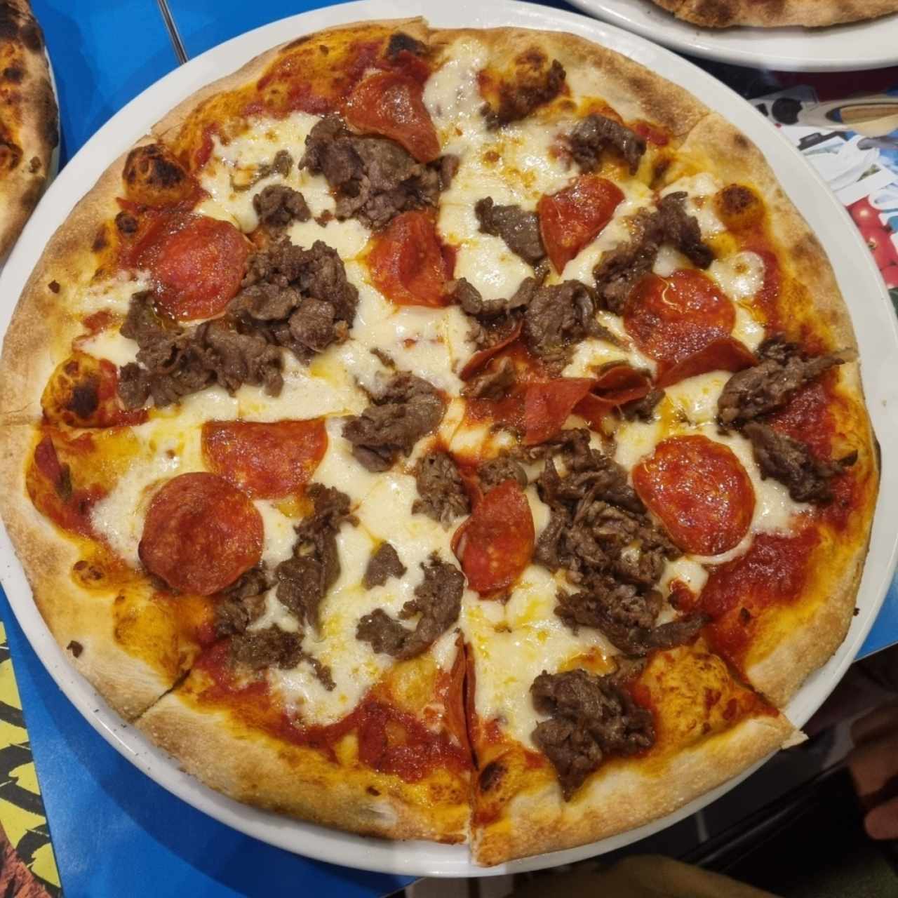 Pizzas Especiales - Pepperoni Churrasco