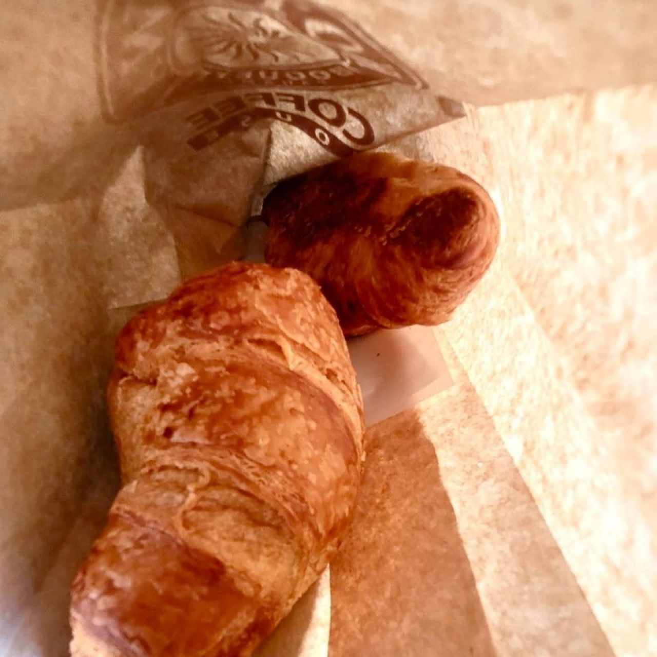 Croissants con Crema de Jamón y Queso