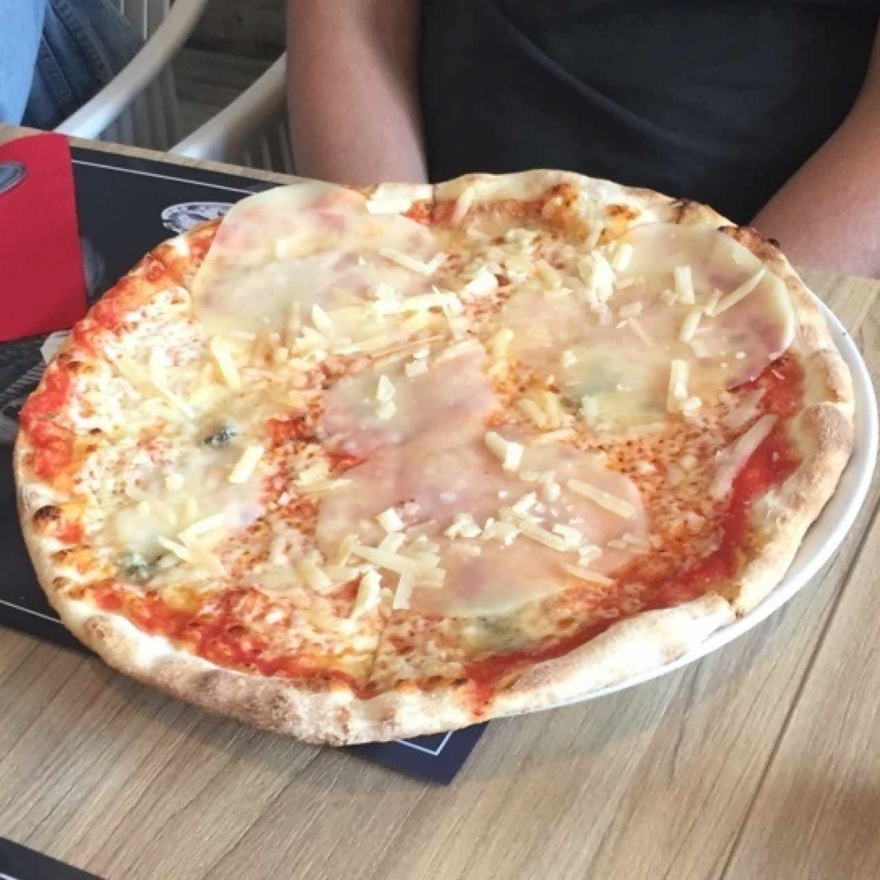Pizza Tradicional - 4 Formaggi