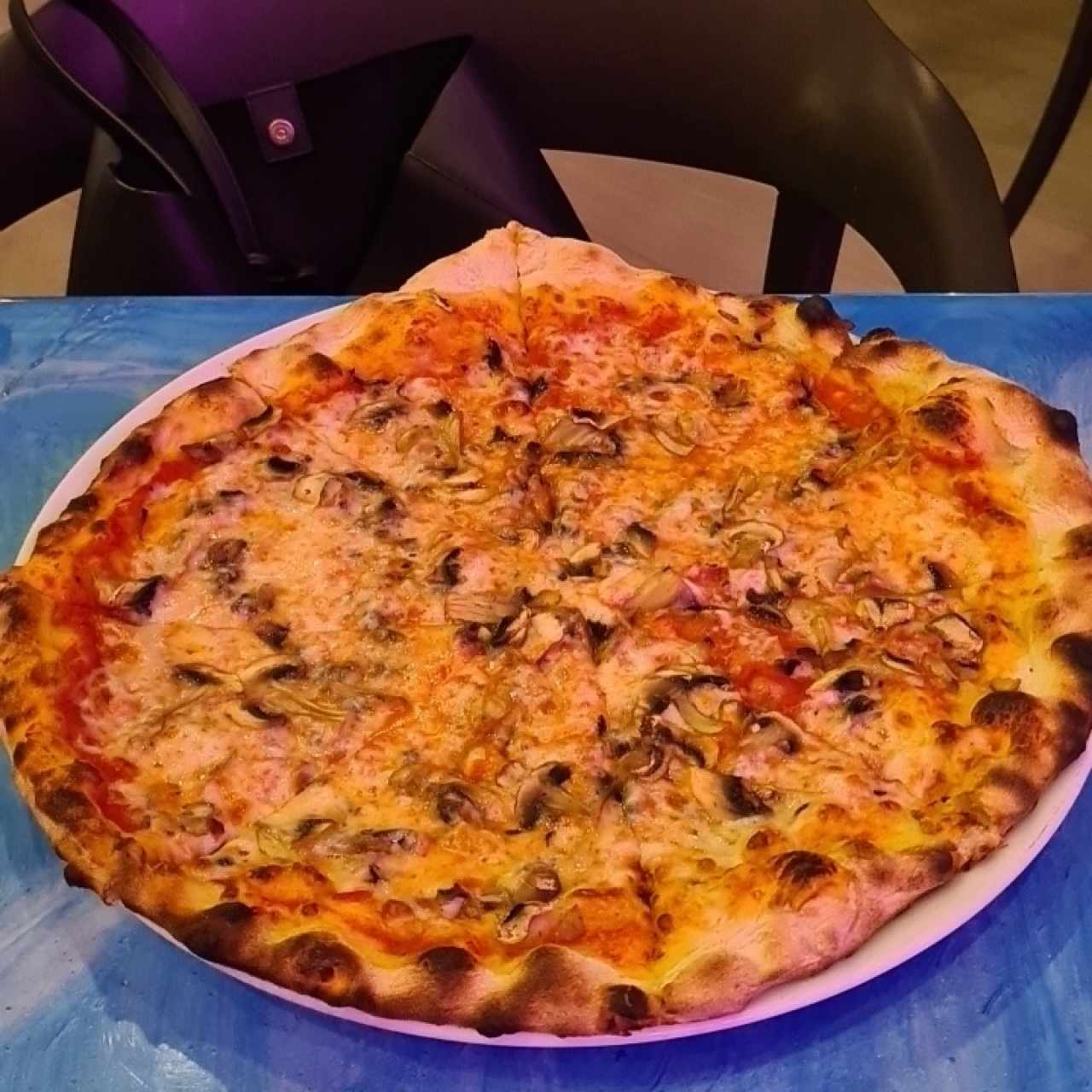 Pizza Tradizionale - Prosciutto e Funghi