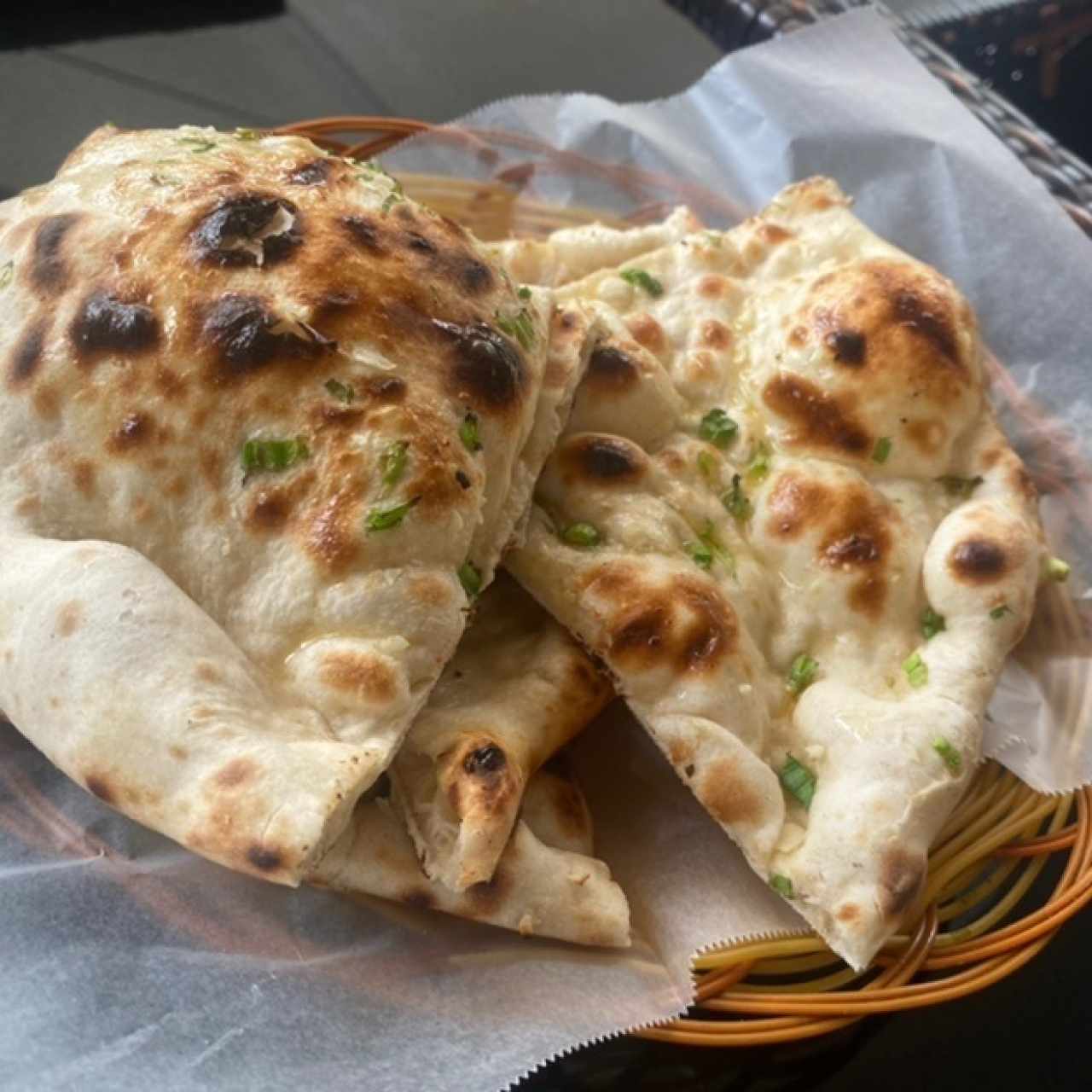 INDIAN BREADS - GARLIC NAAN