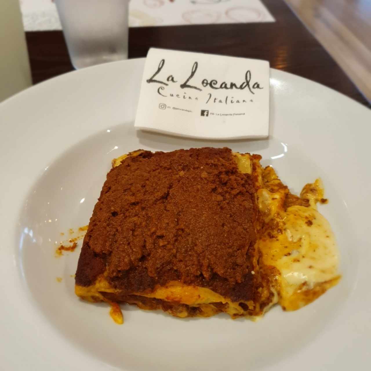 lasagna de carne gratinada