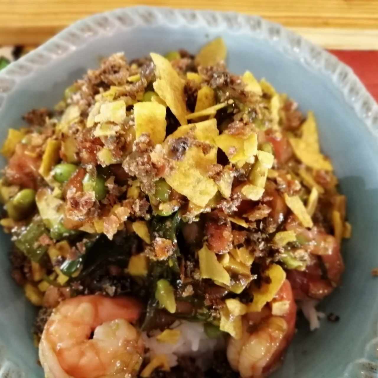 poke armado w' salsa anguila y teriyaki