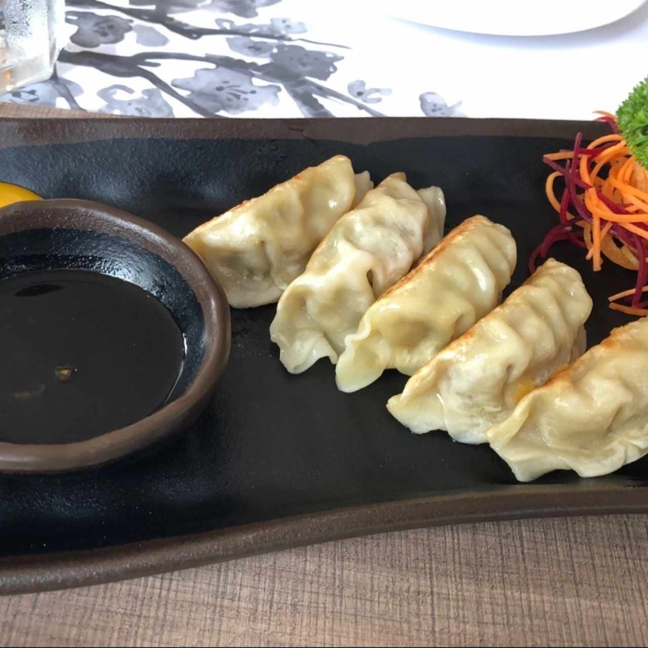 Entradas/Carpaccio - Gyoza (5 unidades)