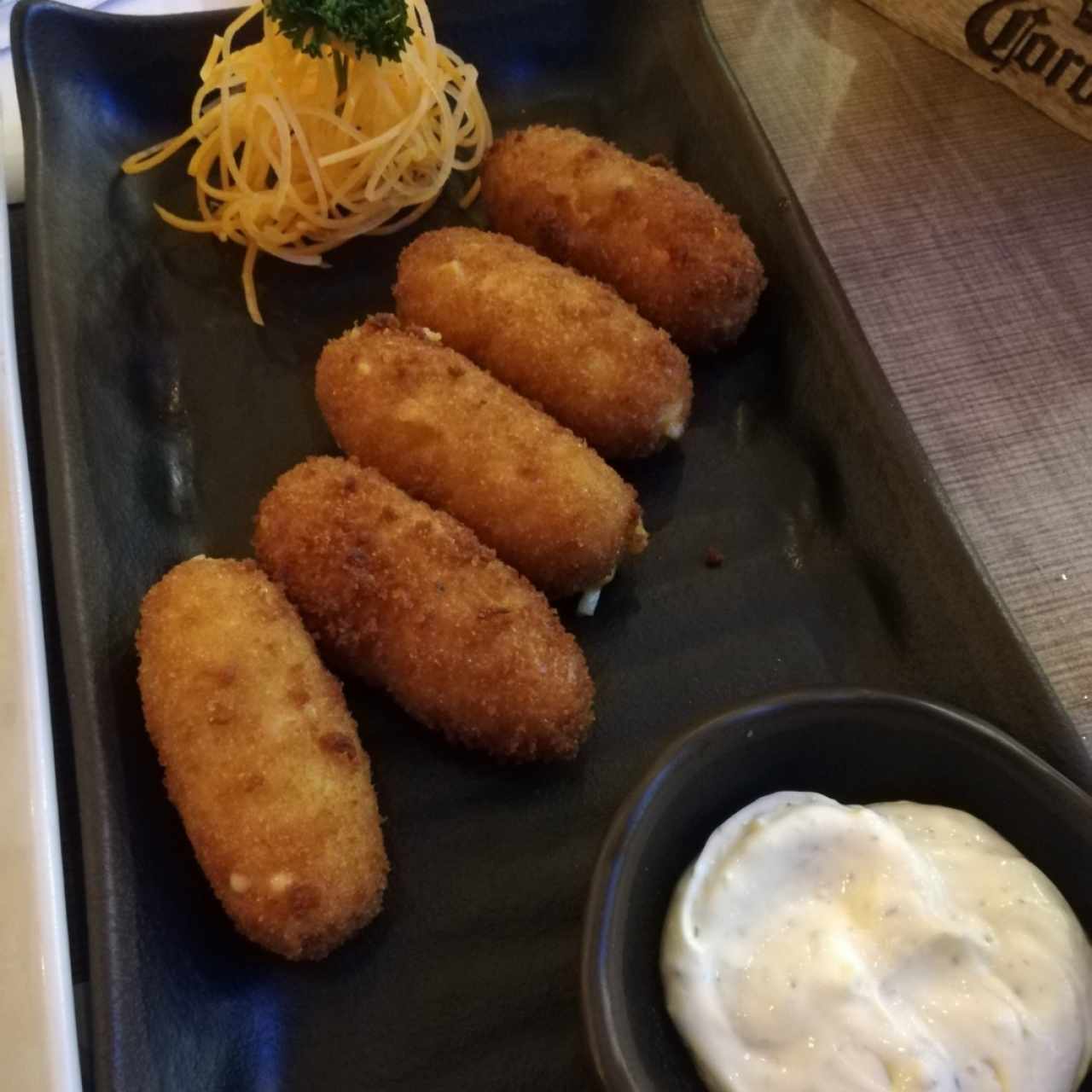 croquetas de cangrejo