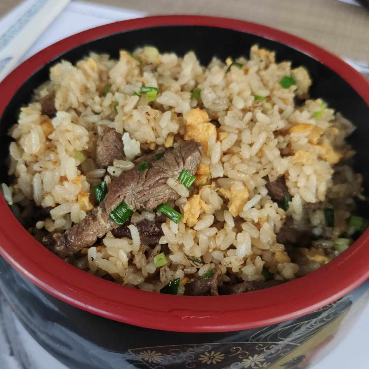 Arroz - Yakimeshi de Lomito