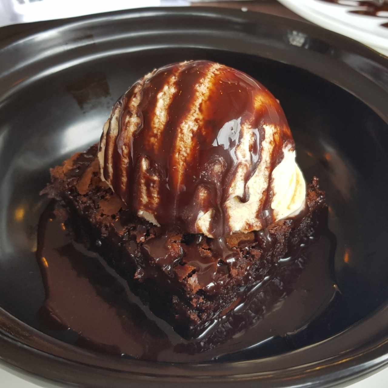 Brownie con Helado