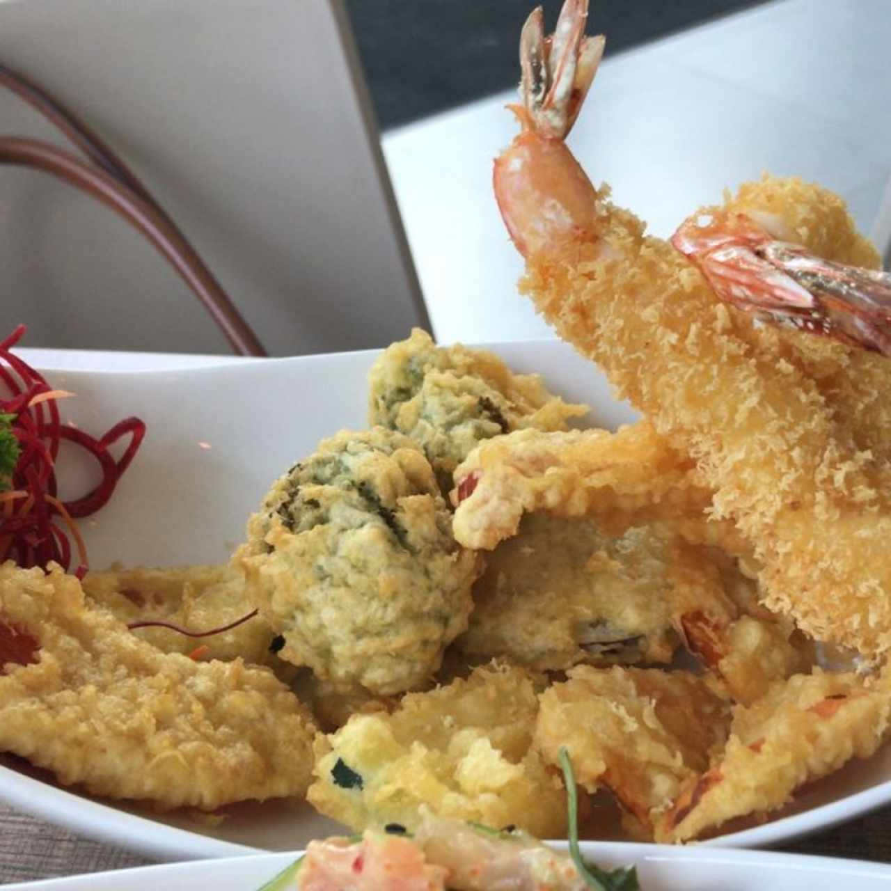 Ebi & veggie tempura (2 unidades)