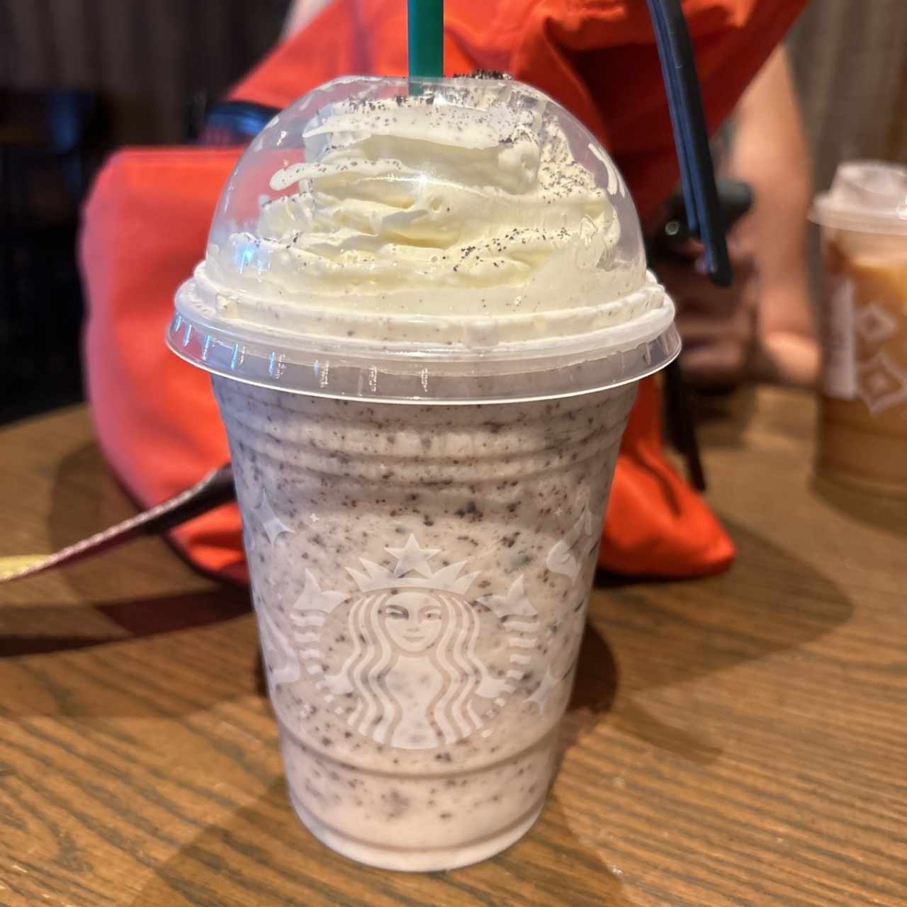Cookies and cream frappucino