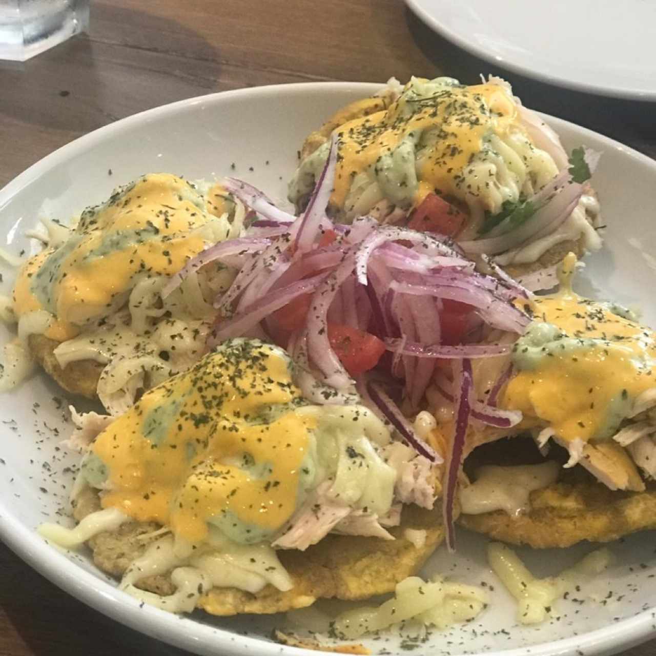 patacones con pollo