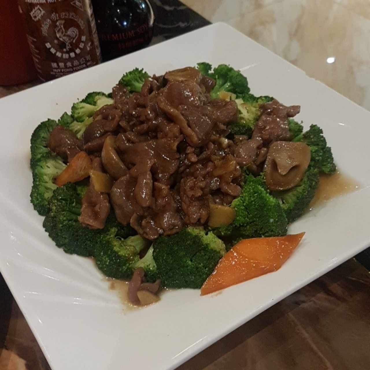 Carne con Brócoli 