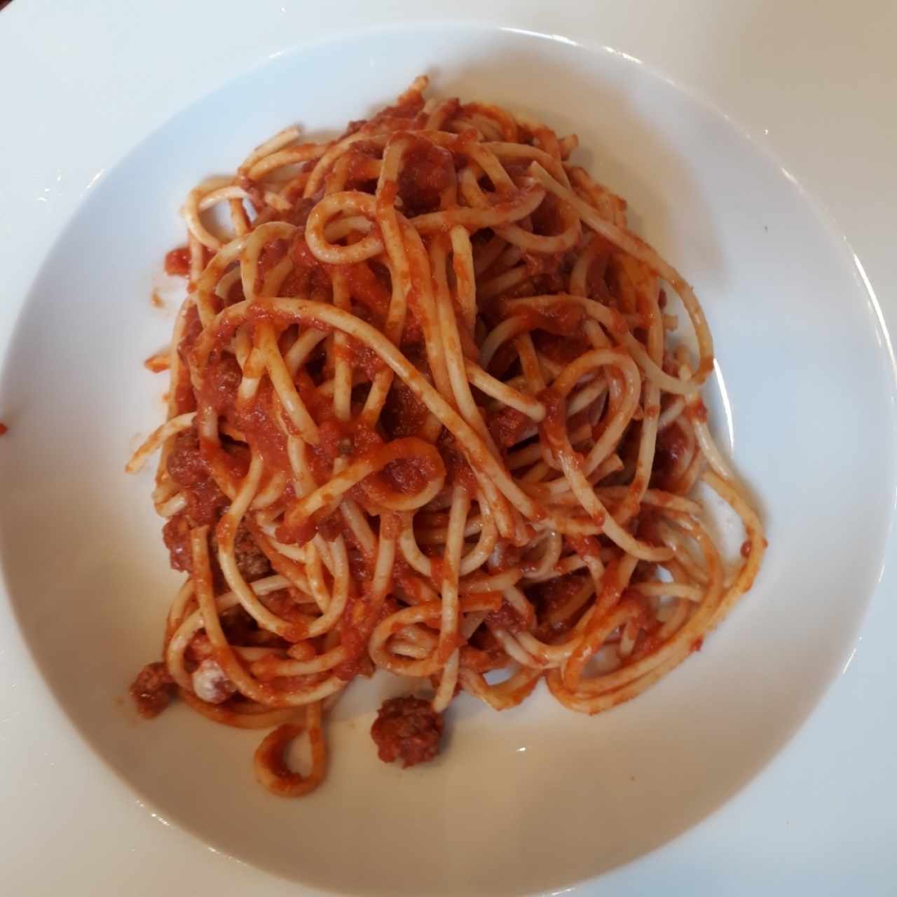 spaghetti a la boloñesa para niños.