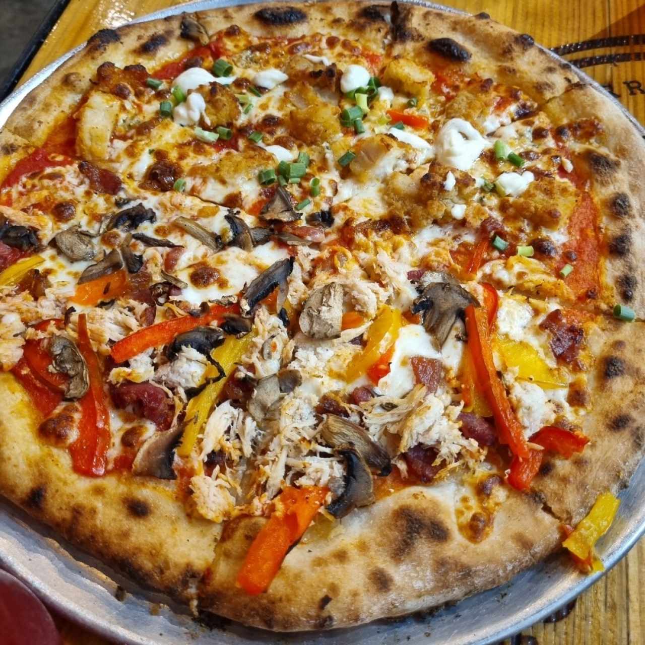 Pizza Barrio/Buffalo Gluten Free 