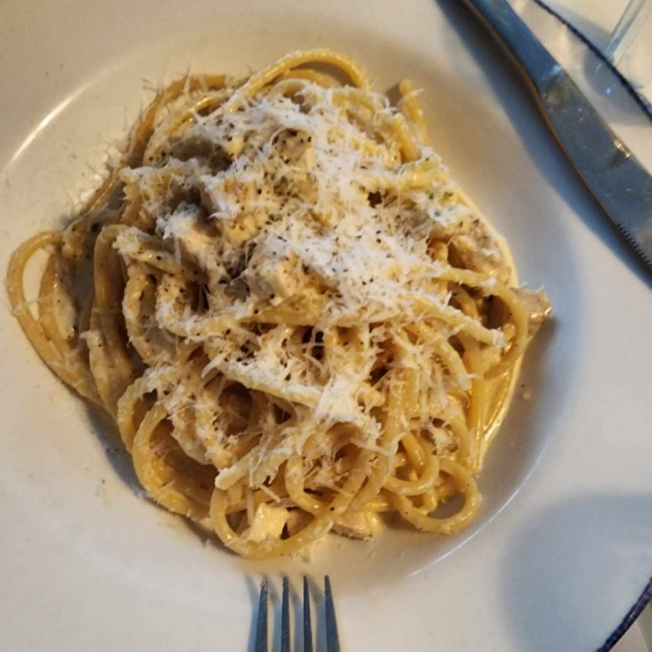 Rigatoni Ni Carbonara Ni Alfredo